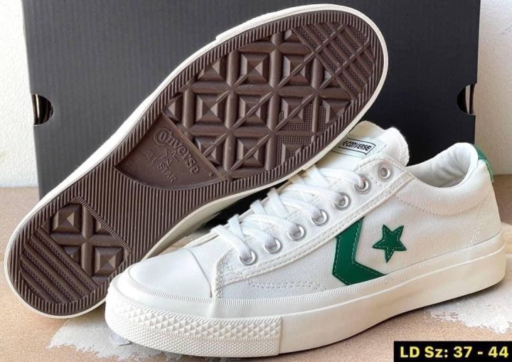 รองเท้า-convers-ผู้หญิง-รุ่น-ปักลายดอกไม้-รองเท้าผ้าใบผู้หญิง-รองเท้าผ้าใบผู้ชาย-รองเท้าคอนเวิร์ส