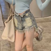 กางเกงขาสั้น Street-made old ripped denim shorts womens summer tassel Loose wide-leg high-waist hot pants