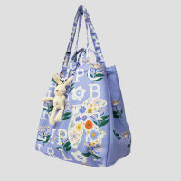 Lilly Bag - กระเป๋าผ้าแคนวาสรุ่น Lilly  กระเป๋าสะพายผู้หญิงใบใหญ่ ติดกระดุมข้างปรับทรงได้ สายหิ้วได้ 2 แบบ