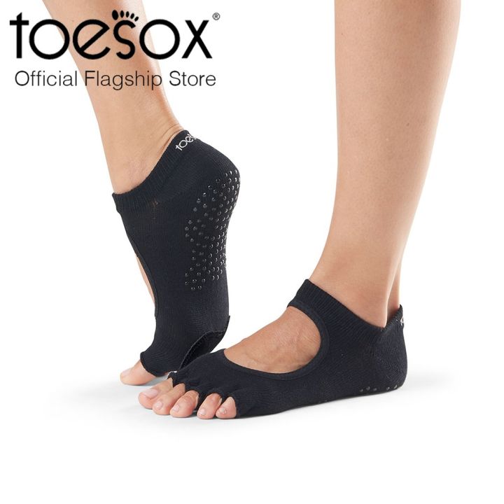toesox-โทซอคส์-ถุงเท้าเต้นแยกนิ้ว-มีแถบหนังใต้จมูกเท้า-รุ่น-plie-เปิดนิ้วเท้า