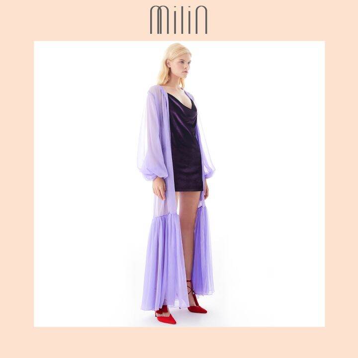 milin-balloon-sleeve-robe-with-ruched-hem-detail-เสื้อคลุม-ตัวยาว-ผ้าชีฟองโปร่ง-แขนทรงบอลลูน-violet-beige-สีม่วง-สีเบจ-gong-he-robe