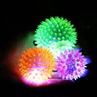 Dog Squeaky Ball Toys Colorful Soft Rubber Luminous Pet Puppy Dog Chewing Playing Elastic Hedgehog Ball Toy Small Pet Supplies Toys