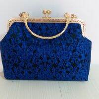 Hot selling Embroidery Messenger Handbag