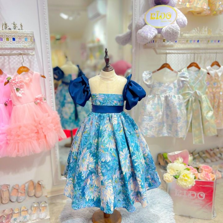 ชุดเจ้าหญิง-มีหน้าร้านอยู่รัชดา-ลองได้-เปลี่ยนได้-ถ่ายรูปเองจากสินค้าจริง-w18375-สีน้ำเงิน-ชุดมีลายดอกอยู่ในตัว-แขนตุ๊กตา-กระโปรงยาว