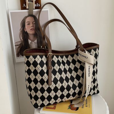 Canvas bag is natural capacity of 2021 new fashion qiu dong ling single shoulder bag joker brim commuter tote bags