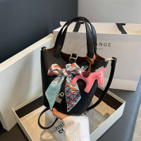 Womens Bag 2023 Summer New Fashion All-Matching Shoulder Bag Special-Interest Design This Years Popular Portable Bucket Bag