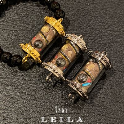 Leila Amulets รวยล่ำซำ ดอกครู สีน้ำตาล (พร้อมกำไลหินฟรีตามรูป)