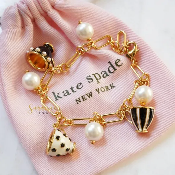ของแท้!! พร้อมส่ง!! สร้อยข้อมือ Kate Spade Alice In Wonderland Teacup Charm  Bracelet คอลล่าสุด น่ารัก มุ้งมิ้งมากค่ะ 😍💝 