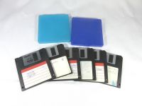 floppy disk เก่าเก็บ ยังใช้ได้ พร้อมกล่องใส่