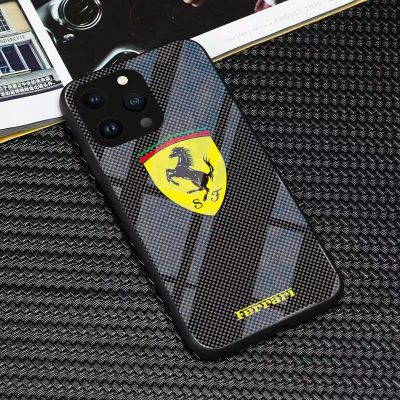 เคสสำหรับไอโฟนโทรศัพท์กันกระแทก Ferrari 14 /Pro/plus/Pro Max/ 13/12/11-กระจกป้องกัน