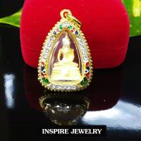 INSPIRE JEWELRY  จี้่หลวงพ่อพุทธโสธร กรอบทองลงยา งานจิวเวลลี่ ลายโบราณอนุรักษ์ไทย สวยงามมาก ปราณีต   ใส่กับเสื้อผ้าไทย ชุดไทย ผ้าสไบ หรือใส่ประดับ ผ้าซิ่น ผ้าถุง ผ้าไหม ตามรอยละครบุพเพสันนิวาส หนึ่งด้าว แม่การะเกตุ