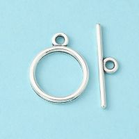 20Set Tibetan Style Toggle Clasps Lead Free and Cadmium Free Ring Antique Silver Size: Ring: about 15mm in diameter 2mm thick hole: 2mm Bar: 21mm long hole: 2mm