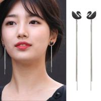 Fashion earrings ต่างหูเงินแท้925 เป็ด สีเงิน/สีดำ (พร้อมกล่อง)