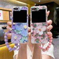 เคสโทรศัพท์สร้อยข้อมือภาพวาดสีน้ำมันดอกไม้สำหรับ Samsung Galaxy Z Flip 5 Z Flip5พลาสติกแข็ง ZFlip5กันกระแทกพร้อมพกพาได้