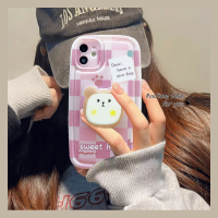 เคส RouJiang สำหรับ IPhone 15 14 13 12 11 Pro Max X XR Xs Max 8 7 6S Plus SE 2020หมีน่ารักลายตารางหมากรุกสีชมพูพร้อมกล้องเคสโทรศัพท์เคส TPU นิ่มสำหรับปกป้อง