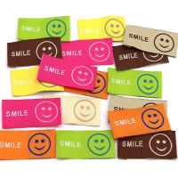 50Pcs Smile Handmade Labels For Clothes Colorful Cotton Clothing Tags Hand Made Weave Tag For Hats Knitted Sewing Accessories Stickers Labels