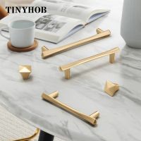 Modern Pulls Golden Zinc Alloy Furniture Door Handle Minimalist Cupboard Wardrobe Dresser Shoe Box Drawer Cabinet Wine Bar Knobs