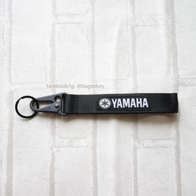 Yamaha พวงกุญแจผ้าอย่างหนา ปักโลโก้สายยาว 20 ซม. ตะขอเกี่ยวหนา รมดำอย่างดี