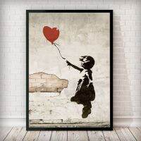 Banksy สาวกับบอลลูนศิลปะบนผนังโปสเตอร์สีน้ำมันและพิมพ์ภาพภาพวาดผ้าใบประดับสำหรับการตกแต่งบ้านห้องนั่งเล่นสำนักงาน