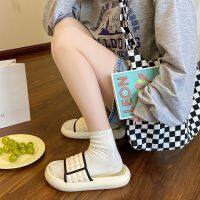 Fashionable Horizontal Strap Slippers With Plaid Pattern Super Soft And Anti-Slip Super Cute Hot Trend 2022 MSP 1601-3