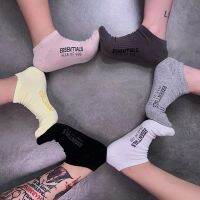 ถุงเท้าข้อสั้น ผ้าฝ้าย สไตล์ยุโรป สตรีท สำหรับผู้ชายและผู้หญิงLetter boat socks trendy brand shallow socks sports socks