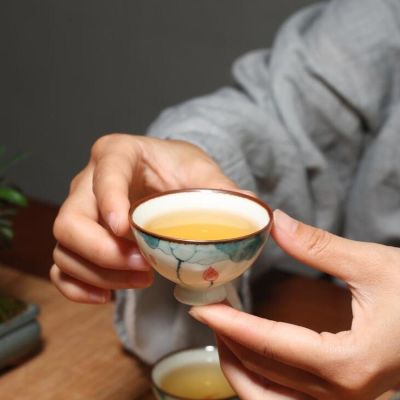 Drinkware Chinese Kung Fu Tea Set Teacup Cups Handpainted Ceramic Porcelain Bowl for Puer Oolong Tea Lotus Ceramic Cup Office