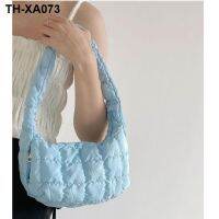 The new clouds bag girl bubble senior feeling underarm inclined shoulder one fold space down