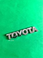 โลโก้ TOYOTA  ติดท้าย ขนาด 1.8x9.5 cm.