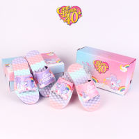 Care Bears รองเท้า Care Bears 40th Anniversary (รองเท้าแตะ Care-A-Lot Bear ฉลองครบรอบ 40 ปี)