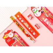 Quà tặng Noel bộ dụng cụ học tập 5 món dành cho bé