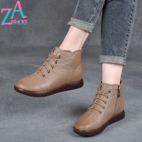 ZAZA รองเท้าบูตมาร์ตินสำหรับผู้หญิง Sepatu BOOT Pendek รองเท้าส้นเตารีดพื้นหนารองเท้าบู๊ตผู้หญิงหนังแฟชั่นกลางแจ้ง Kasut Perempuan