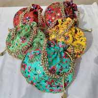 Womens Bags Indian Wedding Return Gift For Guests Ladies Hand Bags Handmade Embroidered Clutch Drawstring Pouches Bridal Purses