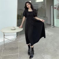 เสื้อผ้าแฟชั่นสำหรับสุภาพสตรี The new 2023 vintage French over-the-knee dresses accept female waist show thin bubble square collar short sleeve dress skirt