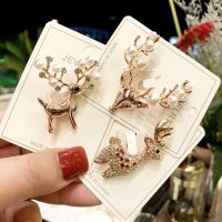 31 Styles Shiny Christmas Tree Santa Claus Elk Snowman Wreath Enamel Brooch Xmas New Year Party Banquet Daily Pins Decor Gifts