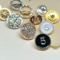 10/11/12MM Mini Luxury Rhinestone Buttons Of Clothing Wholesale Fashion Decor Women Shirt Blouses Metal Button Sewing Needlework Haberdashery