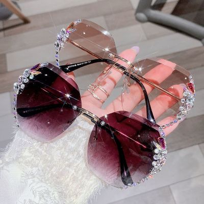 Brand Designer Luxury Sunglasses Woman Rhinestone Rimless Fashion Sun Glasses Gradient Clear Mirror Oculos De Sol Feminino