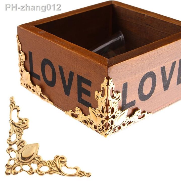 10pcs-antique-metal-corner-brackets-gold-bronze-color-40mm-wooden-wine-boxes-corner-brackets-for-photo-frame-furniture-protector