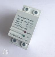 63a Din Rail 2P 40a รีเซ็ตอัตโนมัติภายใต้อุปกรณ์ป้องกันแรงดันไฟฟ้าลดน้ำหนักการป้องกันแรงดันไฟฟ้าเฟสเดียว