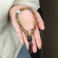 Small leaf red sandalwood car keychain lucky high-end hand-woven lanyard creative evil spirit key chain