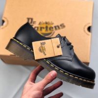 DSTGERTERERE 【คุณภาพสูง】dr.martens มีสินค้า! รองเท้าบูทมาร์ติน หนังวัวแท้ สไตล์อังกฤษ สําหรับผู้ชาย AJQY