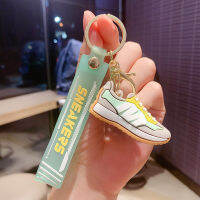 M รองเท้าเด็ก Keychain Lady จี้สุทธิสีแดงพวงกุญแจจี้ห้อยรถยนต์กระเป๋านักเรียนเครื่องเขียน Shop อุปกรณ์เสริมขนาดเล็กพวงกุญแจง่ายแหวนแฟชั่น