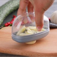 【CW】 Manual Grinding Slicer Multifunction Pressing Garlic Grater Cutter Type Masher