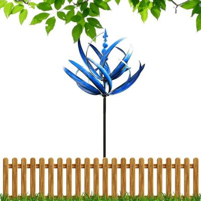 เครื่องปั่นด้ายลมแบบไดนามิก Wrought Iron Garden Wind Spinner Stable Support Rustic Look Outdoor Decoration For Balcony Porches Patios