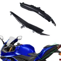 อุปกรณ์เสริมสำหรับยามาฮ่า R3 YZF-R3 2019 2020 2021 2022 3K คาร์บอนไฟเบอร์มอเตอร์ไซค์ด้านหลังท้ายเบาะรถด้านในเป็นฝาครอบด้านข้างแฟริ่ง