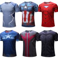 เสื้อยืดแขนสั้นลําลอง คอสเพลย์ The Avengers Iron Man Batman ทรงหลวม พลัสไซซ์