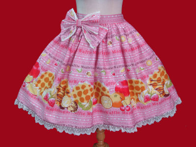 กระโปรงโลลิต้า สีชมพู ลายวาฟเฟิลผลไม้รวม (Pink Lolita Skirt)