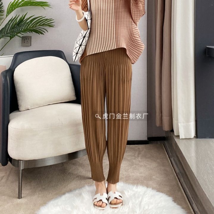 Wongn Khaki Suit Women Pants Autumn Loose Straight Harem Trousers Female  Pockets Zipper Elegant Korean Style Whit… in 2024 | Trousers women, Pants  for women, Harem trousers