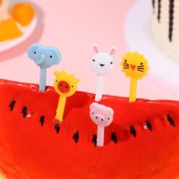 10Pcs Fruit Forks Creative Children Fruit Forks Reusable Cartoon Animal Mini Fork for Fruit Sweets Snacks Fork Party Supplies