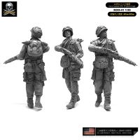 1/35 Resin model kits figure soldier self-assembled KOO-41