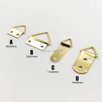 【cw】 25pcs Golden Triangle D Ring Photo Picture Frame Hanger Hang Oil Painting Mirror Art Work Hooks Small Double 2 Holes with screws